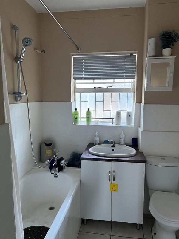 1 Bedroom Property for Sale in Rondebosch Western Cape